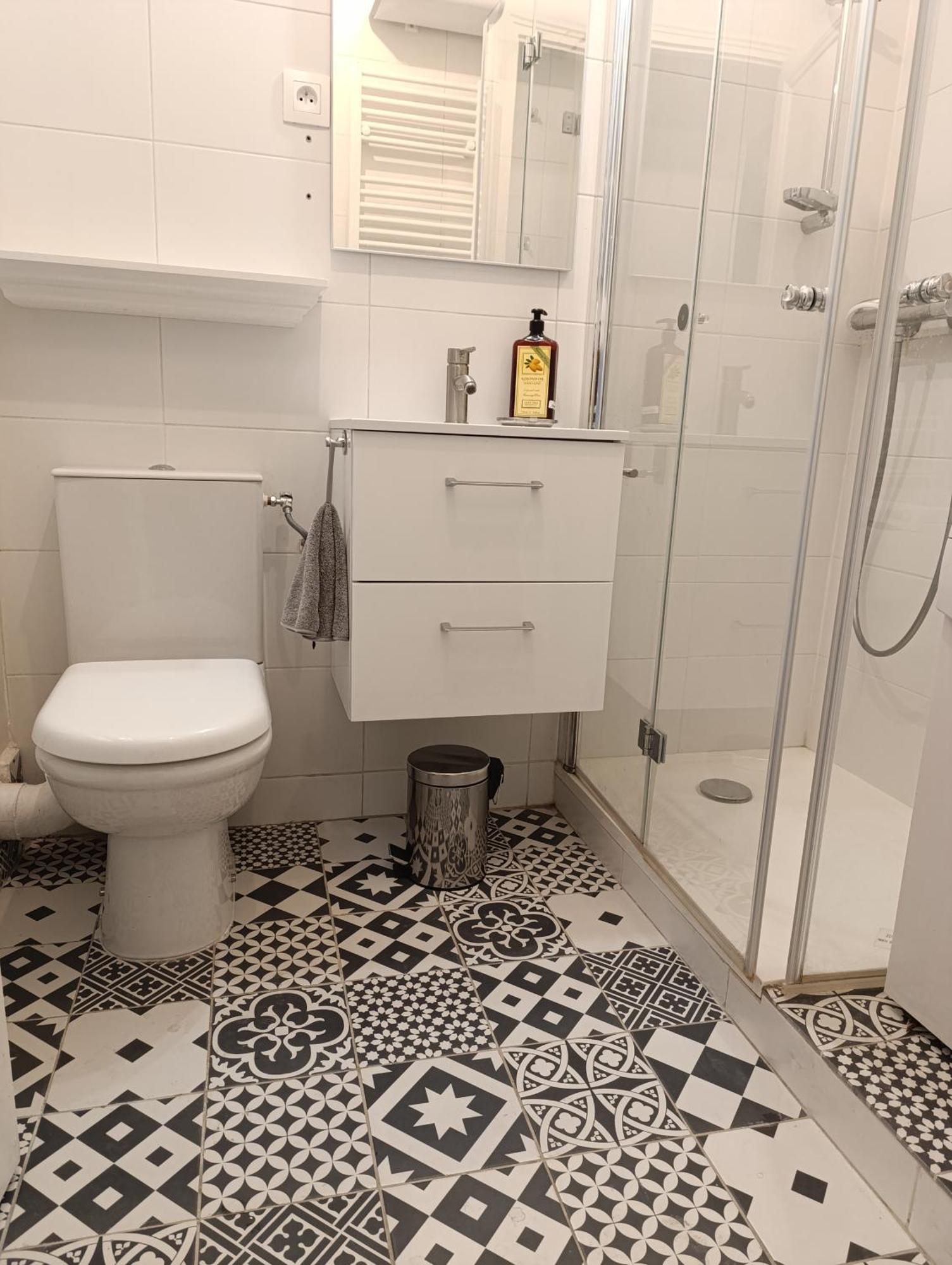 Flat 31m2 Near Pompidou Center, Marais, Les Halles, Mobility Lease Only * Paris