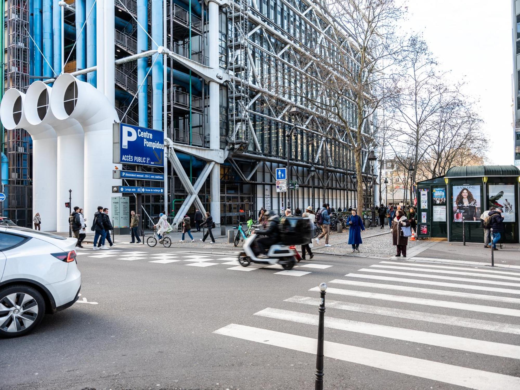 Flat 31m2 Near Pompidou Center, Marais, Les Halles, Mobility Lease Only * Paris