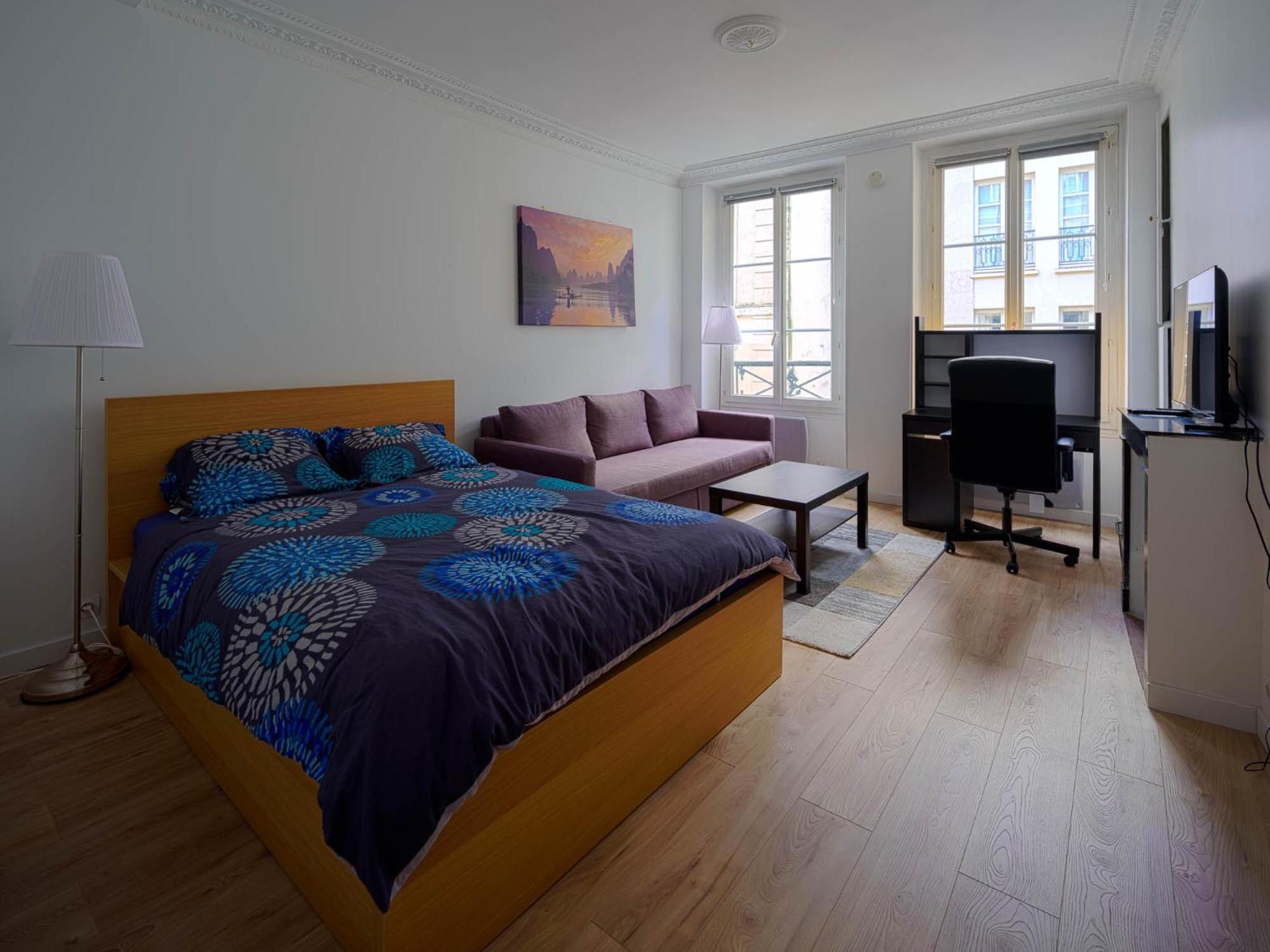 Apartment Flat 31m2 Near Pompidou Center, Marais, Les Halles, Mobility Lease Only *