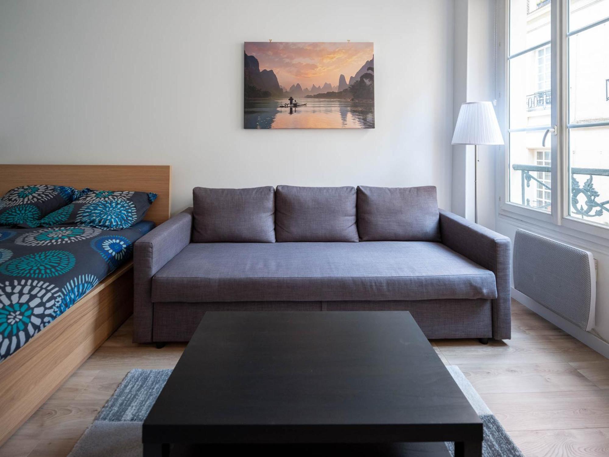 Flat 31m2 Near Pompidou Center, Marais, Les Halles, Mobility Lease Only Apartment Paris