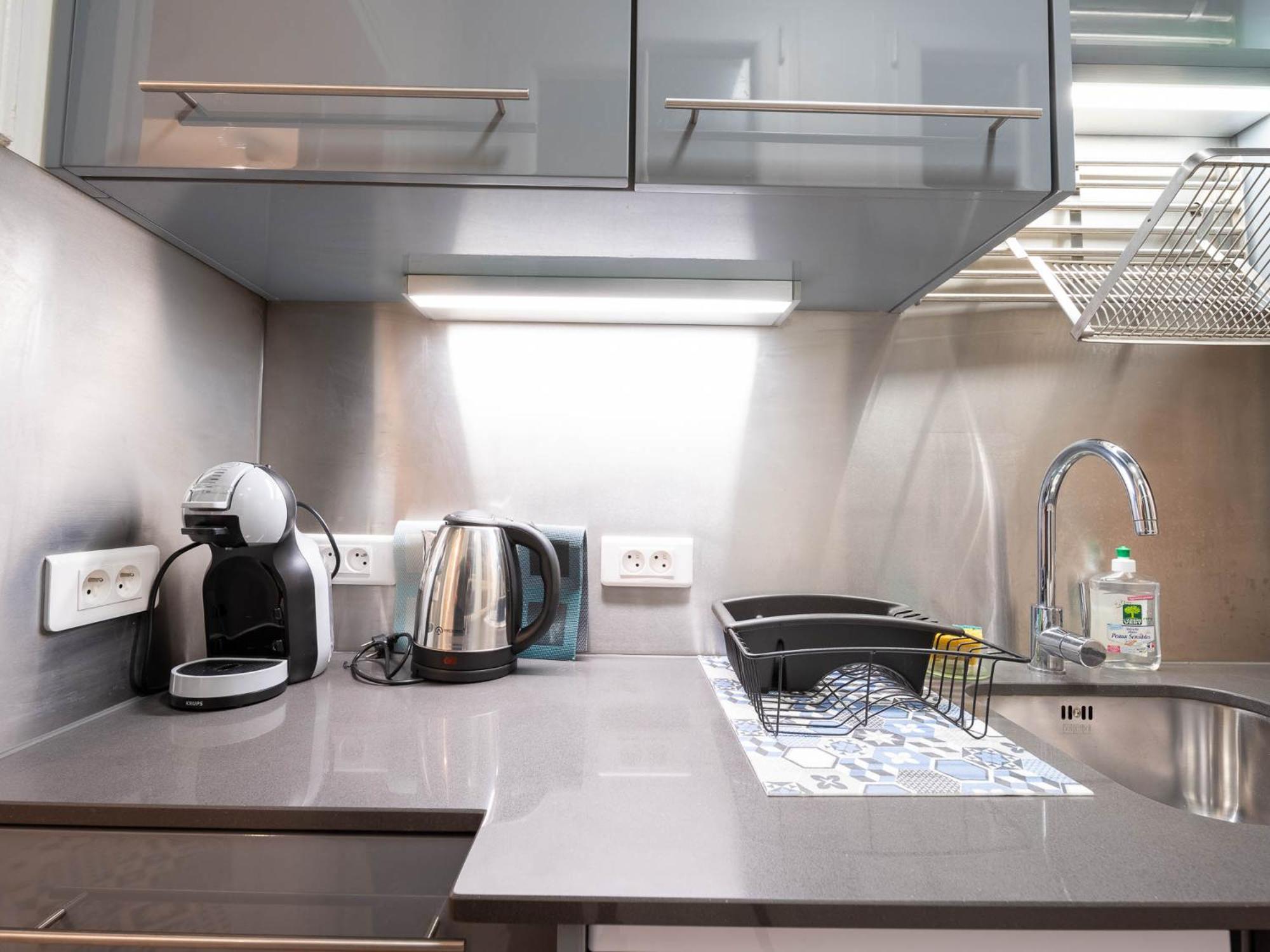 Flat 31m2 Near Pompidou Center, Marais, Les Halles, Mobility Lease Only * Paris